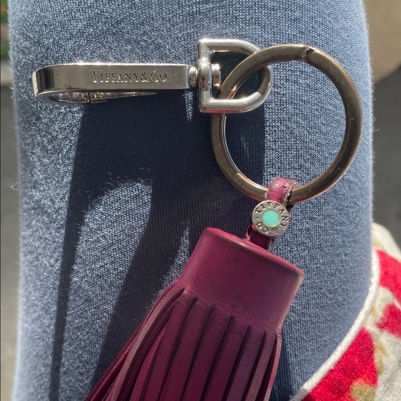 Tiffany & Co. Pink Leather Tassel Key Holder - Picture 3 of 4